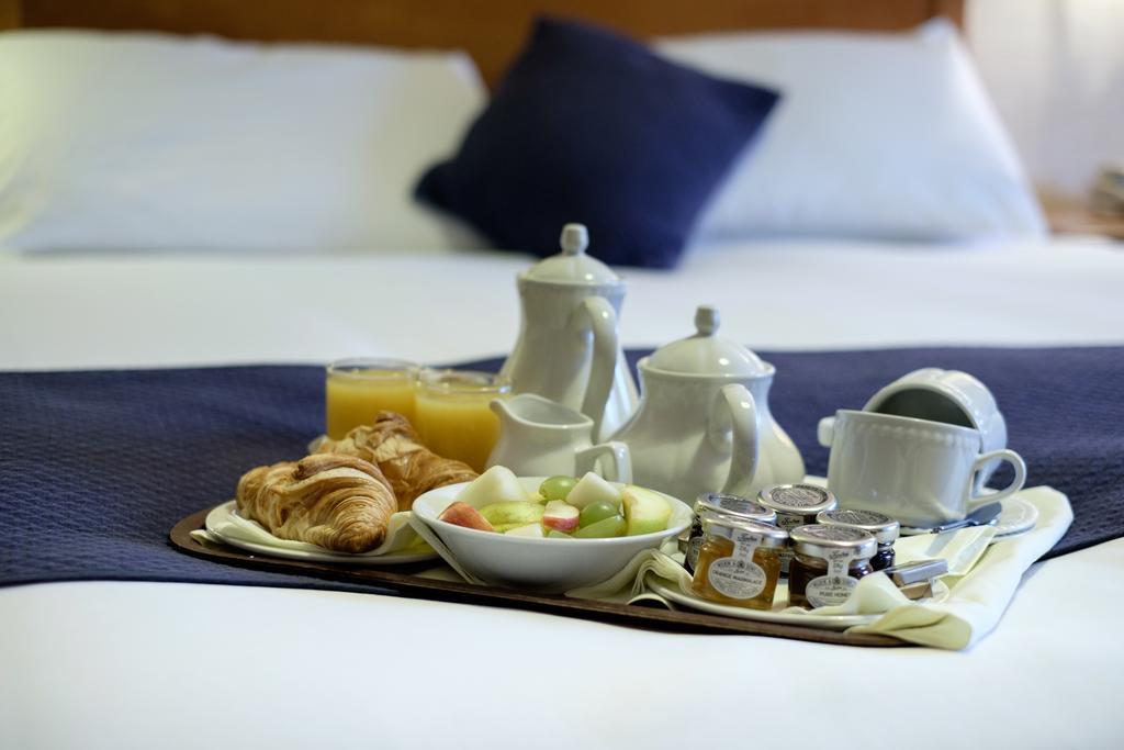 The Cathedral Hotel 리치필드 외부 사진